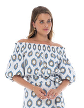 Load image into Gallery viewer, Leah Off-Shoulder Top Linen
