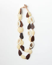 Load image into Gallery viewer, Peanut Necklace
